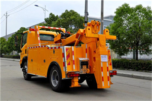 洋泾街高速路拖车费